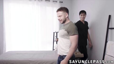 Best masseur Angel Elias soothes Marcus McNeill with a thick creampie