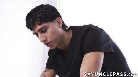 Best masseur Angel Elias soothes Marcus McNeill with a thick creampie