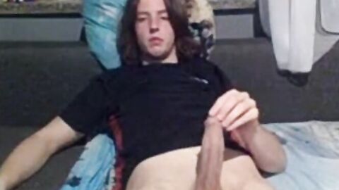 Hunk Surfer's Solo Webcam Show