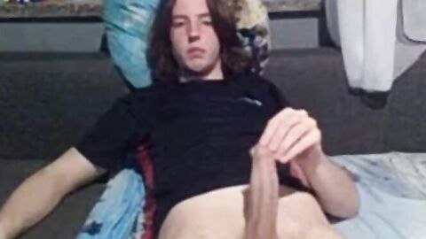 Hunk Surfer's Solo Webcam Show