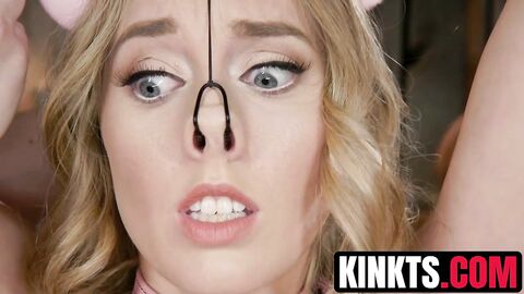 Blonde Riley Reyes serves sloppy blowjob with slim Natalie Mars