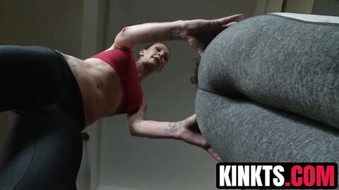 TS Morgan Bailey fills Ingrids ass with her protein in post workout