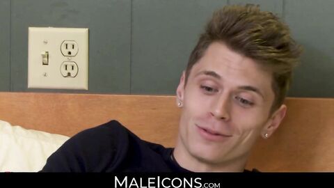 MaleIcons.com - Lusty twink's seduction and intense anal play with guy's big cock