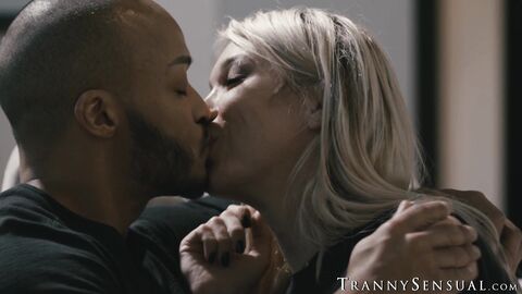 Slutty TS Aubrey Kate forgets her earring but finds Dillon Diazs dick