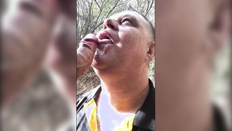 Muscled Hunks Outdoor Face Fuck