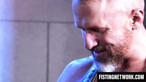 Puppy mask sub cums from brutal anal pounding