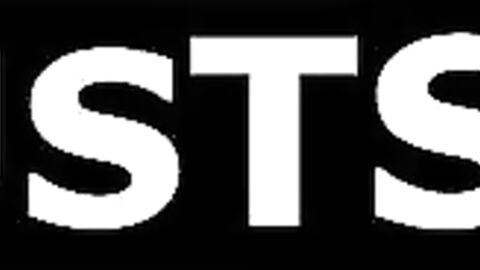 Stocking-clad Venus Lux's foot cumshot after intense jerking