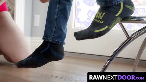 RawNextDoor.com - Muscular Jackson Traynor rimmed deep before barebacking lover David