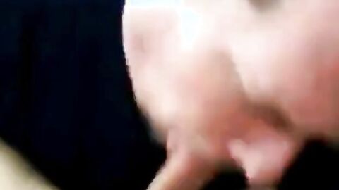 Sucking and Swallowing Amateur Man's Cock