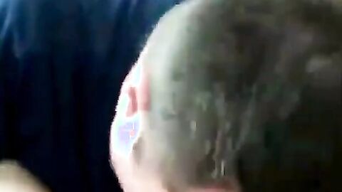 Sucking and Swallowing Amateur Man's Cock