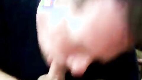Sucking and Swallowing Amateur Man's Cock