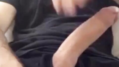 Muscular amateur strokes his big hard cock with a thick bellend