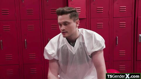 Cheerleader got a shemale spirit stick