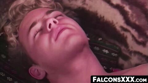 FalconsXXX.com - Stefano and Jiri's crotches bulge with boners under their bozers