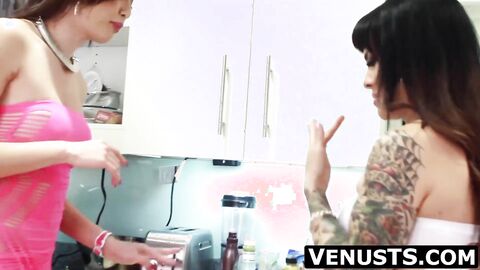 Venus Lux's wild handjob with a cute tbabe's help