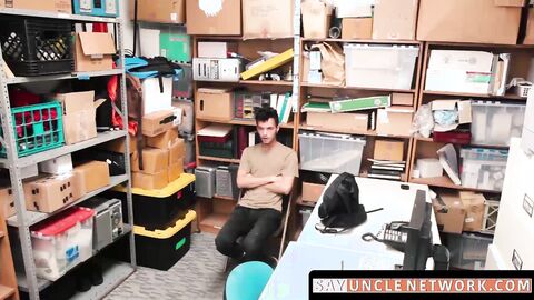 SayUncleNetwork.com - Young perp's ass intensely pounded by officer's massive cock