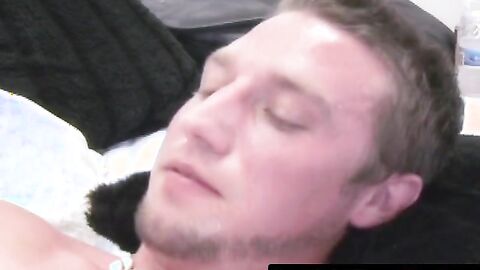 Promiscuous babe vigorously pounded by beefy amateur