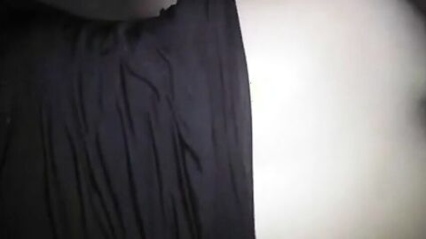 Big Cock Barebacks a Crossdresser