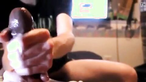 Black Bareback Amateur Takes Big Cock, Loves Cum