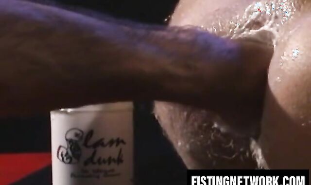 Marco Montana delivers hardcore anal fuck and fisting to Jerek
