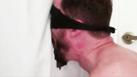 Gloryhole Life: Big Cocks, Amateur Blowjobs