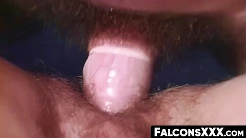 FalconsXXX.com - Alan and Pavol's public sauna encounter turns into a heated exchange