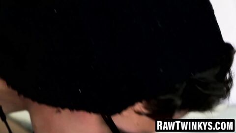 RawTwinkys.com - Elijah Young gets rimmed and drilled on bed