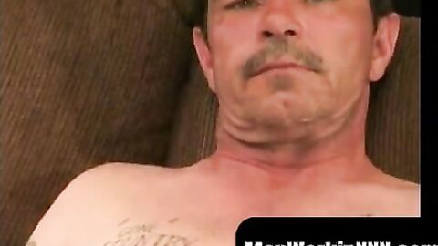 MenWorkinXXX.com - Inked mature stud teases with butthole during intense wanking solo