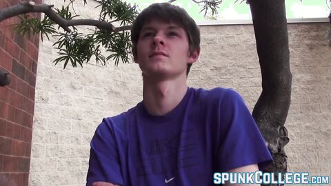 Young latino gay blows twink while teased with grinding