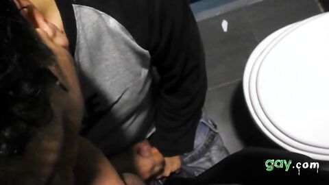 Bucuresti Blowjob - Amateur Gay Cock Sucking