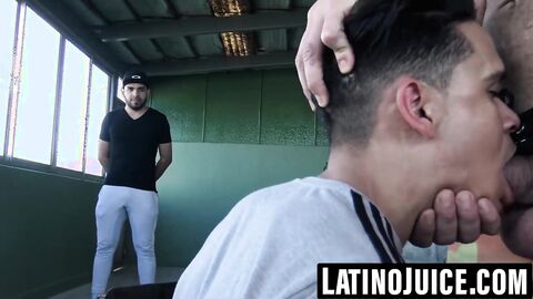 Colombian straight stud unloads jizz on spitroasted bitch's face