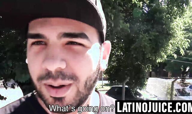 Colombian straight stud unloads jizz on spitroasted bitch's face