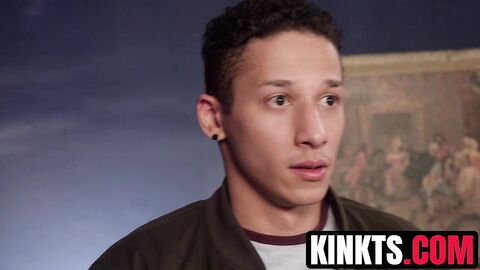 TS Foxxy feeds Justin DeLeons tight asshole as rent payment