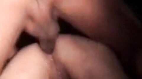 Bareback Amateur Takes it All Inside