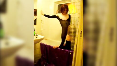 Shower Sluts: Big Cock Emo Crossdresser Fucks Young Amateur