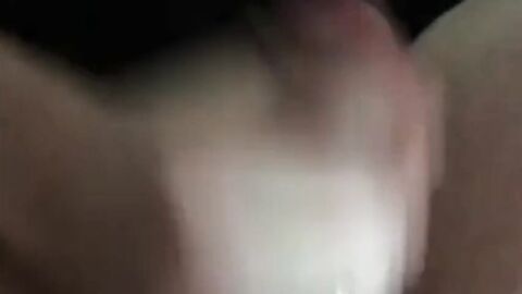 Crossdresser Amateur Se Fait Enculer Et Jouit