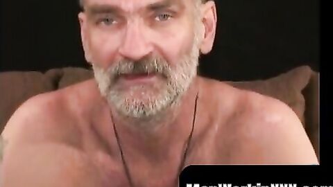 MenWorkinXXX.com - Kinky old man strokes nipples while jerking dick solo intensely