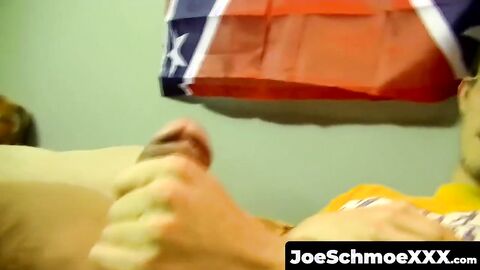 JoeSchmoeXXX.com - White trash amateurs wank and have a cock sucking party