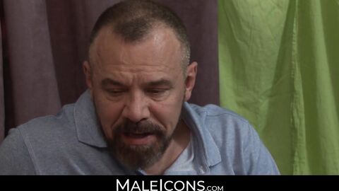 MaleIcons.com - Hairy hunk Max Sargent's pounding session with knowledgeable homosexu