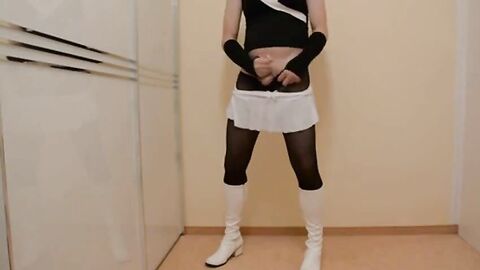 Crossdresser twink wanks in pantyhose and cums hard