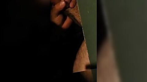 Understall Cruising: Suck and Cum