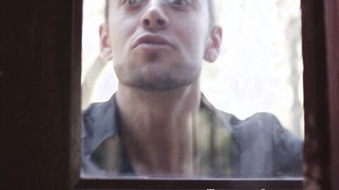 TS Kenzie Taylor secretly fucks Daisy Taylor as she sucks her husband