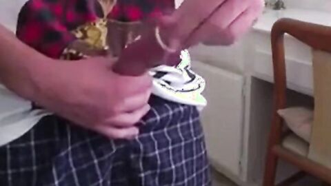 Skinny Twink's Mess-Free Condom Wank