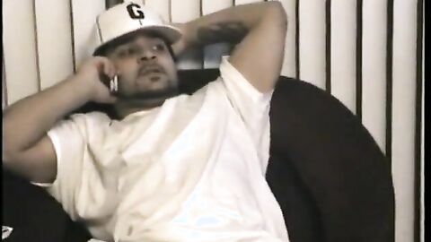 Thug grunts as muscular hunk sucks his dick with skill