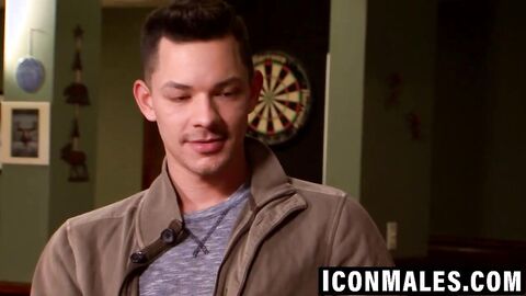 Daddy Nick Capra deepthroats Ethan Slade's thick erection