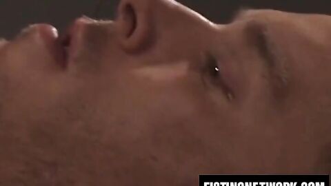 Andy Hill fists inked Daxx Reed's gaping hole