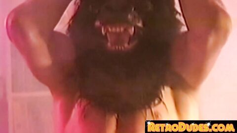 RetroDudes.com - Hardcore vintage bareback jock fucking after hot deepthroat