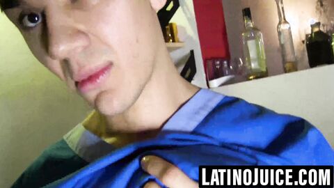 Twink Latino earns cash for bareback and facial