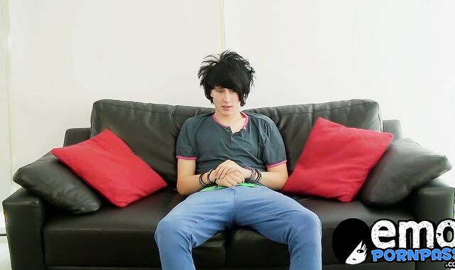 Seductive emo twink wanks and toys his big uncut cock