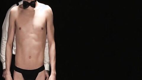 Marko Cain drills hard into Noah White's sweaty asshole